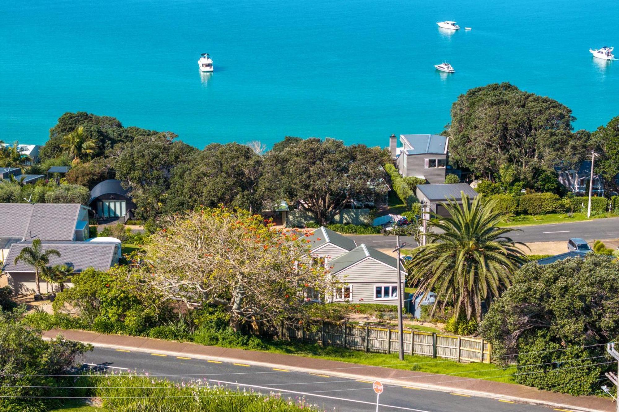 Cape - Waiheke Holiday home *