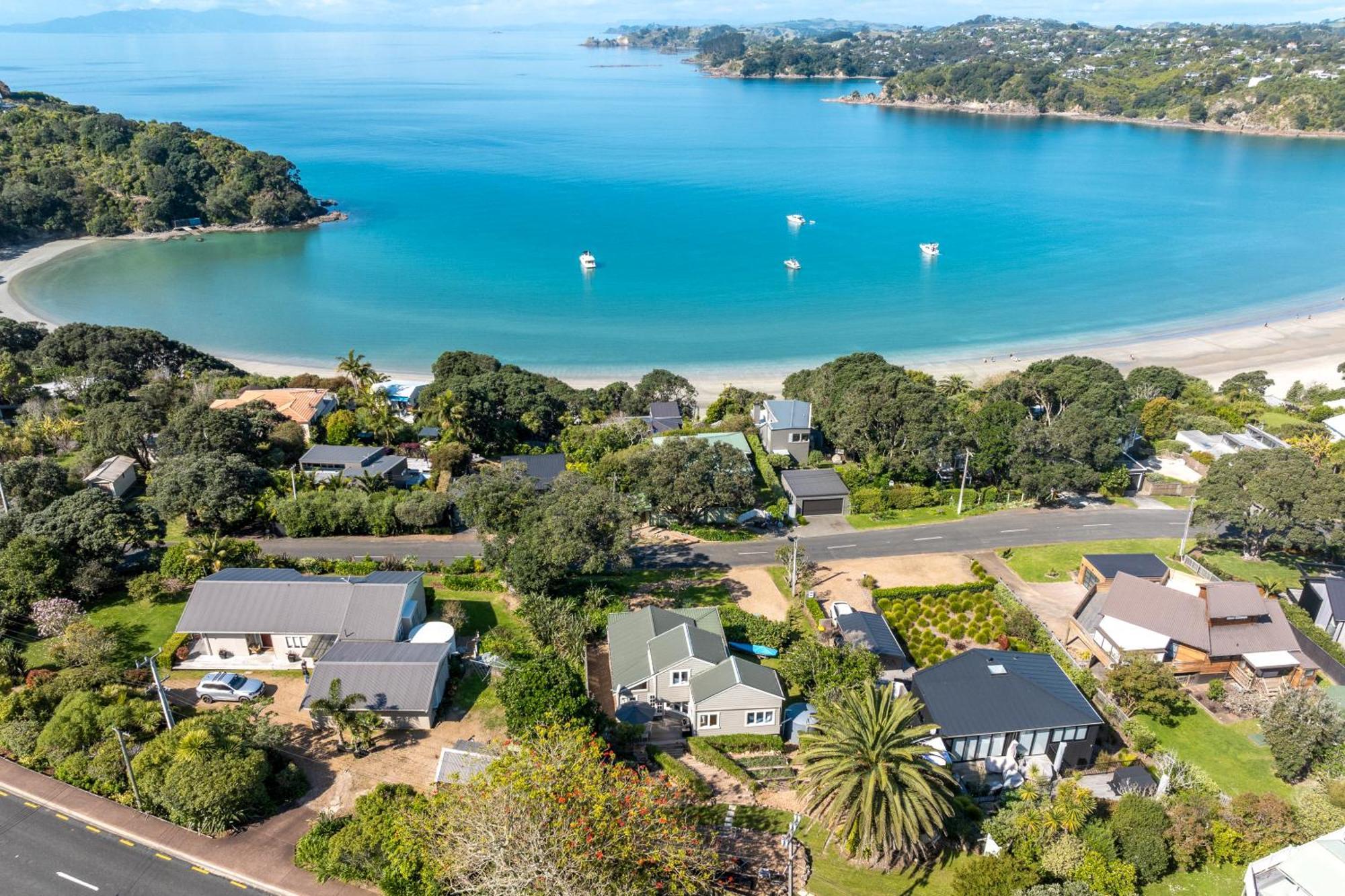 Cape - Waiheke *